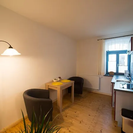 Und Gaststätte Zur Brauschänke Gasthof 3*